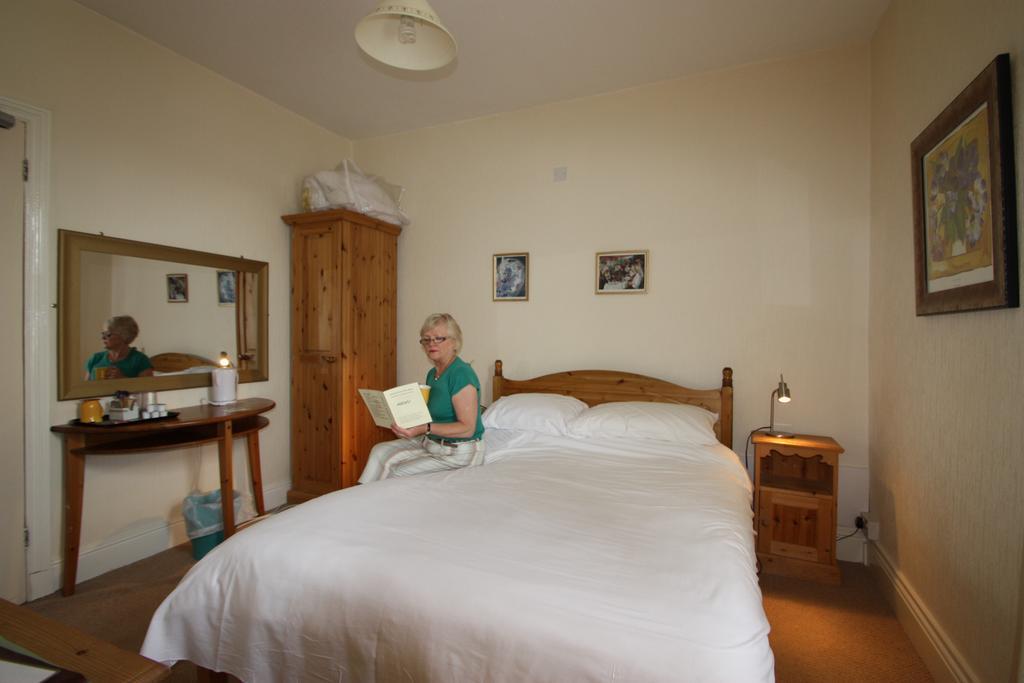 Somerset House B&B Grange-over-Sands Dış mekan fotoğraf